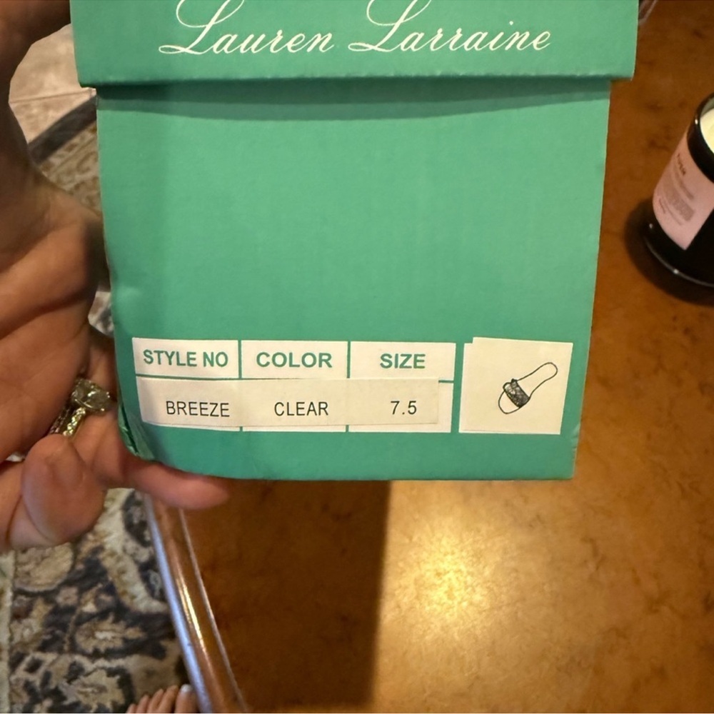 Lauren Lorraine “Breeze” Sandals – Clear – Size 7.5 – NIB - Picture 5 of 5